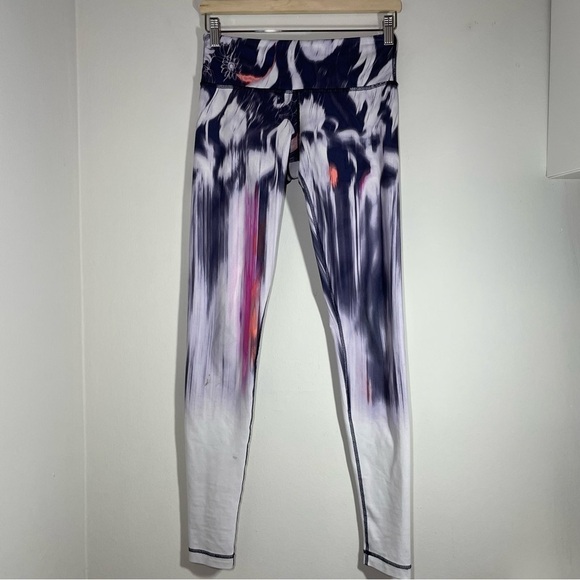 Lululemon Wunder Under Pant size 6 - Picture 3 of 9